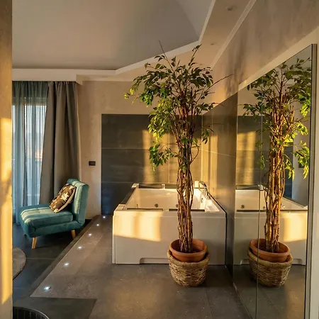 Yore' S Apartment *